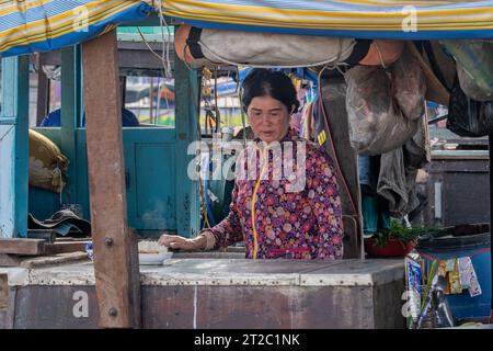 Marché flottant à CAN Tho, Delta du Mékong, Vietnam Banque D'Images