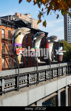 Et s'ils aboient ? Est une installation humoristique d'art public sur The Highline, 2023, New York City, USA Banque D'Images