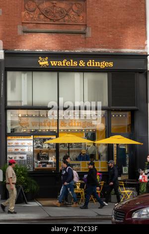 Wafels & Dinges est un restaurant de restauration rapide situé sur W. 23rd St., 2023, New York, États-Unis Banque D'Images