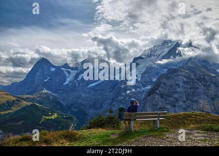 Vue sur les montagnes Eiger, Mönch et Jungfrau Banque D'Images