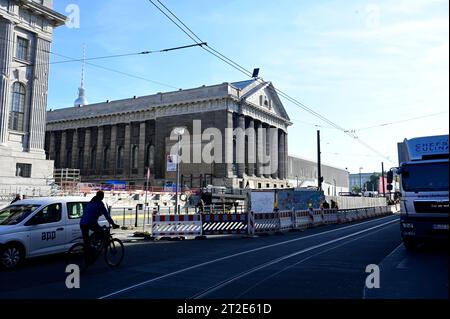 AM 22. Oktober 2023 wird das Pergamonmuseum sanierungsbedingt zum vorerst letzten mal für Besucher geöffnet sein. DAS Pergamonmuseum beherbergt drei M. Banque D'Images