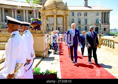 Pretoria 19-10-2023 le roi Willem Alexander et le président Ramaphosa lors du 2e jour de la visite d'État de 3 jours du roi et de la reine hollandais en Afrique du Sud, cérémonie de bienvenue aux bâtiments de l'Union à Pretoria photo : Albert Nieboer Banque D'Images
