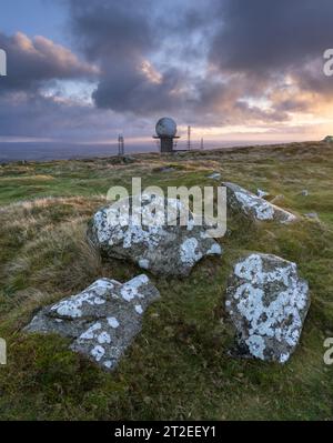 Le sommet de Titterstone Clee Hill près de Ludlow dans le Shropshire rural, Angleterre, Royaume-Uni Banque D'Images