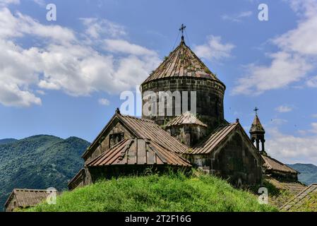 Le monastère de Haghpat, également connu sous le nom de Haghpatavank, est un complexe de monastères médiévaux à Haghpat, en Arménie, construit entre le 10e et le 13e siècle. Banque D'Images