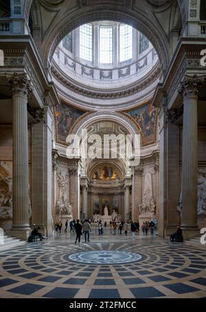 Intérieur, visiteur, pendule de Foucault pour preuve empirique de la rotation de la Terre, Révolution de représentation et Convention nationale, National Hall Banque D'Images