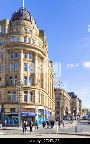 City of Bradford Metropolitan District Council Bridge Street vers St Georges Hall Bradford City centre Bradford Yorkshire Angleterre Royaume-Uni GB Europe Banque D'Images