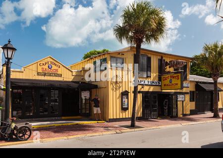 Captain (Capt.) Tony's Saloon, l'emplacement original de Sloppy Joe's, et réputé être le plus vieux bar de Key West, Floride, États-Unis Banque D'Images
