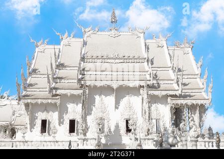 Wat Rong Khun, connu comme le Temple blanc. Chiang Rai, Thaïlande Banque D'Images