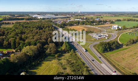 Une vue aérienne de la sortie 45 de l'A14 près de Rougham dans le Suffolk, Royaume-Uni Banque D'Images