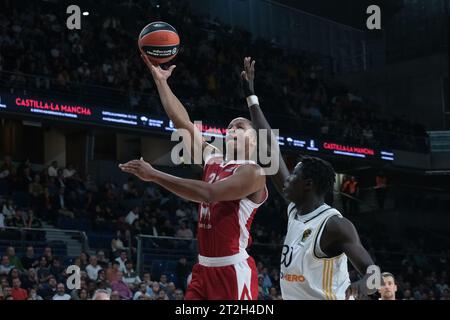 Diego Flaccadori de EA7 Emporio Armani Milan réagit lors du match de Turkish Airlines Euroleague entre le Real Madrid et EA7 Emporio Armani Milan AT Banque D'Images