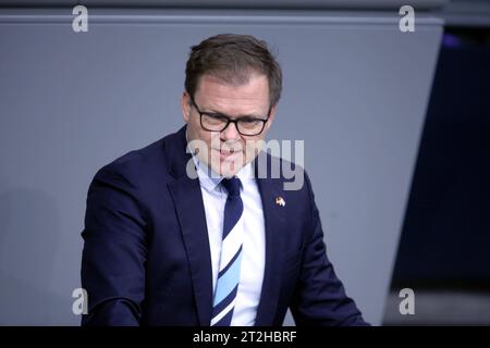 Berlin, Deutschland, 19.10.2023 : Sitzungswoche im Deutschen Bundestag : Ostbeauftragter Carsten Schneider, SPD *** Berlin, Allemagne. , . Semaine de séance au Bundestag allemand Ostbeauftragter Carsten Schneider, SPD Copyright : xdtsxNachrichtenagenturx dts 24556 crédit : Imago/Alamy Live News Banque D'Images