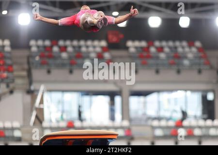 Santiago, Chili. 19 octobre 2023. Rebeca Andrade, du Brésil, lors de la séance d'entraînement de gymnastique artistique des Jeux panaméricains de Santiago 2023, au National Stadium Sports Park, à Santiago le 19 octobre. Photo : Heuler Andrey/DiaEsportivo/Alamy Live News crédit : DiaEsportivo/Alamy Live News Banque D'Images