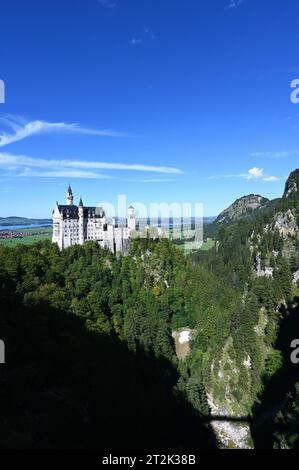 Château de Neuschwanstein dans le Allgäu bavarois près de Füssen, Allemagne Banque D'Images