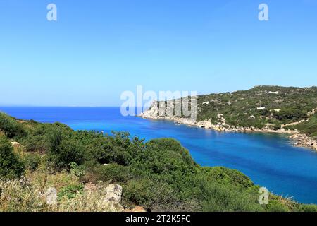 Mai 27 2023 - Santa Teresa Gallura, Sardaigne en Italie : belle journée au Port de Santa Teresa Banque D'Images