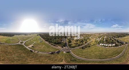 Vue panoramique à 360° de 360 vue aérienne de Greenwich Park et Blackheath Common, avec Canary Wharf au loin, Londres Angleterre