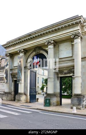 Entrée rue du Musée des Beaux-Arts de Tours Tours France Banque D'Images