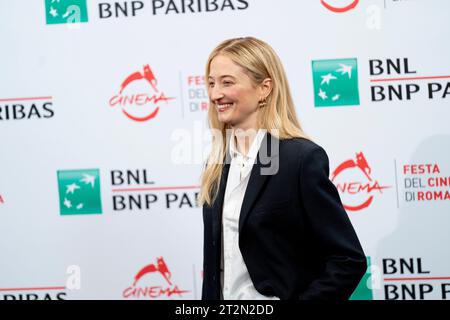 ROME, ITALIE - OCTOBRE 19 : Alba Rohrwacher assiste à un photocall pour le film 'mi Fanno Male i Capelli' lors du 18e Festival du film de Rome à l'Auditorium Banque D'Images