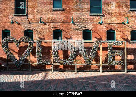 Écluses dans le Distillery District à Toronto, Ontario, Canada. Banque D'Images