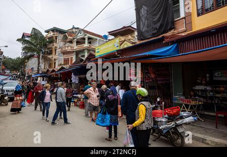 Le marché de bac Ha au Nord Vietnam Banque D'Images