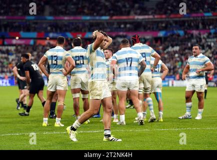 L'Argentin Juan Mallia a été abattu lors du match de demi-finale de la coupe du monde de rugby 2023 au Stade de France à Saint Denis. Date de la photo : Vendredi 20 octobre 2023. Banque D'Images