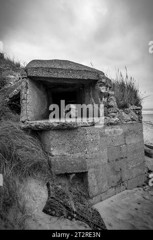 2nd World War Concrete Bunker à la fin de Spurn Head, East Riding of Yorkshire, Royaume-Uni Banque D'Images