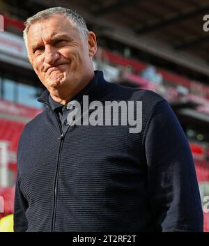 Tony Mowbray Manager du Sunderland Association football Club, lors du Sky Bet Championship Match Stoke City vs Sunderland au Bet365 Stadium, Stoke-on-Trent, Royaume-Uni, le 21 octobre 2023 (photo de Cody Froggatt/News Images) Banque D'Images