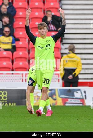 Jack Clarke 20# de Sunderland Association football Club célèbre son but, lors du Sky Bet Championship Match Stoke City vs Sunderland au Bet365 Stadium, Stoke-on-Trent, Royaume-Uni, le 21 octobre 2023 (photo de Cody Froggatt/News Images) à Stoke-on-Trent, Royaume-Uni le 10/21/2023. (Photo de Cody Froggatt/News Images/Sipa USA) Banque D'Images