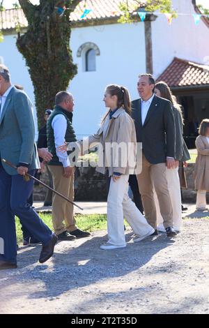 21 octobre 2023, Arroes, Pion et Candanal (Villa, Asturies, Espagne : Princesse héritière Leonor, Princesse Sofia visite 2023 exemplaires Arroes, Pion et Candanal (Villaviciosa) lors des Prix Princesse des Asturies 2023 le 21 octobre 2023 à Arroes, Pion et Candanal (Villaviciosa), Espagne (image de crédit : © Jack Abuin/ZUMA Press Wire) USAGE ÉDITORIAL) Non destiné à UN USAGE commercial ! Banque D'Images
