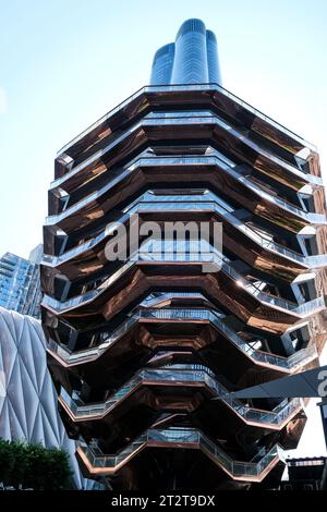 Le navire, structure remarquable et attraction touristique construit comme un élément clé du projet de redéveloppement Hudson yards à Manhattan, New York Banque D'Images