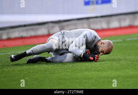 Bruxelles, Belgique. 21 octobre 2023. Sinan Bolat, gardien de Westerlo photographié lors d'un match de football entre RWD Molenbeek et KVC Westerlo, samedi 21 octobre 2023 à Bruxelles, le jour 11 de la saison 2023-2024 de la Jupiler Pro League première division du championnat belge. BELGA PHOTO JOHN THYS crédit : Belga News Agency/Alamy Live News Banque D'Images