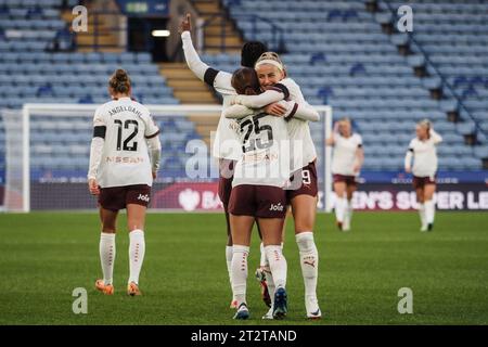 Leicester, Royaume-Uni. 21 octobre 2023. Leicester, Angleterre, 21 octobre 2023 : Chloe Kelly (9 Manchester City) marque le premier but lors du match de Barclays FA Womens Super League entre Leicester City et Manchester City au King Power Stadium à Leicester, Angleterre (Natalie Mincher/SPP) crédit : SPP Sport Press photo. /Alamy Live News Banque D'Images