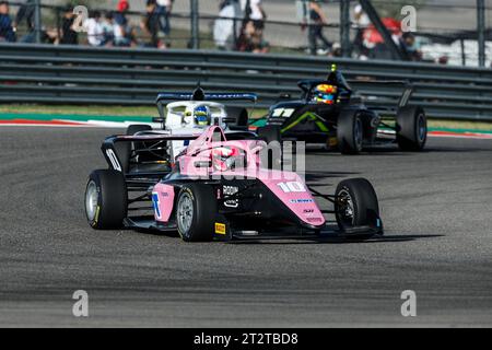 Austin, Etats Unis. 20 octobre 2023. 10 TIRER Abbi (gbr), Rodin Carlin, Tatuus F4-T421, action lors de la 7e manche de la F1 Academy 2023 du 20 au 22 octobre, sur le circuit des Amériques, à Austin, USA - photo Xavi Bonilla/DPPI crédit : DPPI Media/Alamy Live News Banque D'Images