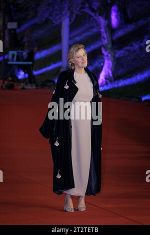 Rome, Italie - 19 octobre 2023 : Valeria Tedeschi assiste à un tapis rouge pour le film 'te l'Avevo Detto' et 'la zone d'intérêt' lors du 18e Festival du film de Rome à l'Auditorium Parco Della Musica. Crédit : Gennaro Leonardi/Alamy Live News Banque D'Images