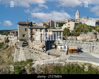 Vue aérienne de Roda de Isabena, Huesca. Choisi l'une des plus belles villes d'Espagne. Détail du portail Banque D'Images