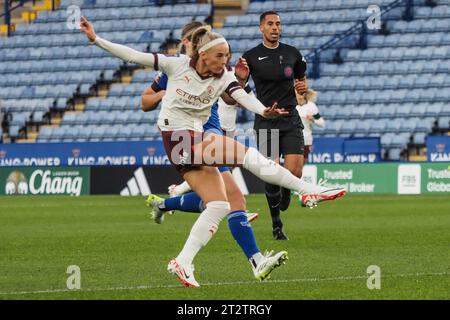 Leicester, Royaume-Uni. 21 octobre 2023. Leicester, Angleterre, 21 octobre 2023 : Chloe Kelly (9 Manchester City) marque le seul but lors du match de Super League de Barclays FA Womens entre Leicester City et Manchester City au King Power Stadium de Leicester, Angleterre (Natalie Mincher/SPP) crédit : SPP Sport Press photo. /Alamy Live News Banque D'Images