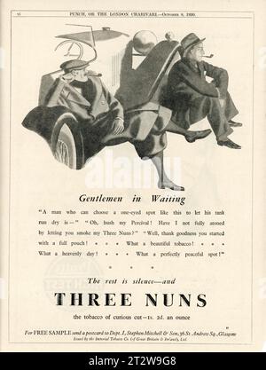 THREE NUNS PIPE TOBACCO 1930 British Magazine Advertisement Banque D'Images