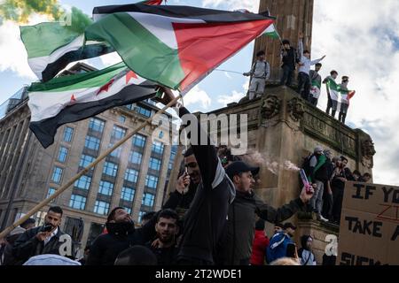 Glasgow, Royaume-Uni, 21 octobre 2023. Rassemblement en soutien à la Palestine face à l'agression israélienne, à Glasgow, en Écosse, le 21 octobre 2023. Crédit photo : Jeremy Sutton-Hibbert/Alamy Live News. Banque D'Images