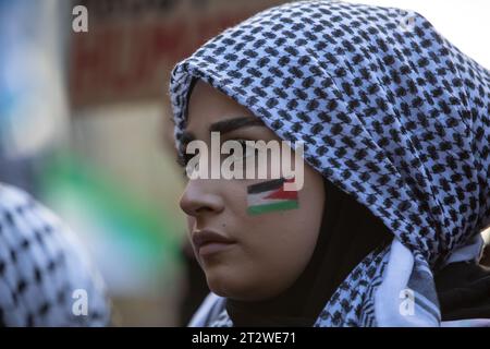 Glasgow, Royaume-Uni, 21 octobre 2023. Rassemblement en soutien à la Palestine face à l'agression israélienne, à Glasgow, en Écosse, le 21 octobre 2023. Crédit photo : Jeremy Sutton-Hibbert/Alamy Live News. Banque D'Images