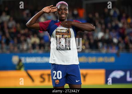 Barcelone, Espagne. 21 octobre 2023. Asisat Oshoala du FC Barcelone célèbre après avoir marqué un but lors du match de Liga F entre le FC Barcelone et Granada CF joué au Stade Johan Cruyff le 21 octobre 2023 à Barcelone, Espagne. (Photo de Carla Pazos/PRESSINPHOTO) crédit : PRESSINPHOTO SPORTS AGENCY/Alamy Live News Banque D'Images