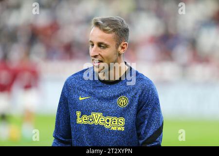 DAVIDE FRATTESI du FC Inter lors du match de Serie A entre le Torino FC et le FC Inter le 21 octobre 2023 au Stade Olympique Grande Torino à Turin, ITA Banque D'Images