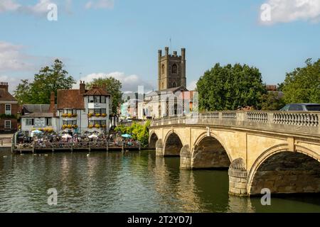 Henley Bridge and River Thames, Henley-on-Thames, Oxfordshire, Angleterre Banque D'Images