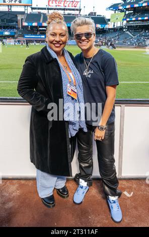 Kelly Cristina Nascimento, fille de Pele et Victoria Brito, participe au dernier match de la saison régulière de la MLS contre le Chicago Fire FC au Citi Field le 21 octobre 2023. NYCFC a gagné le match 1 - 0 Banque D'Images