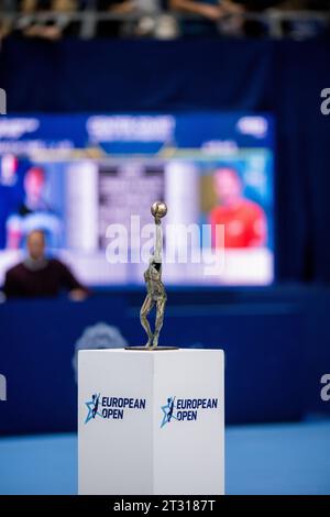 Anvers, Belgique. 22 octobre 2023. L'illustration montre le trofee lors du match de finale en simple entre Bublik et fils, au tournoi European Open tennis ATP, à Anvers, le dimanche 22 octobre 2023. BELGA PHOTO JASPER JACOBS crédit : Belga News Agency/Alamy Live News Banque D'Images