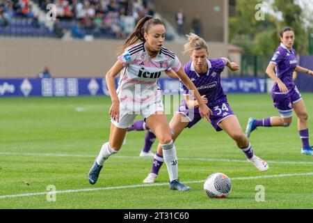 Florence, Italie. 22 octobre 2023. Florence, Italie, 22 octobre 2023 : Julia Grosso (15 Juventus) lors du match de Serie A Women League entre Fiorentina Women et Juventus Women au Viola Park à Florence, Italie. (Sara Esposito/SPP) crédit : SPP Sport Press photo. /Alamy Live News Banque D'Images