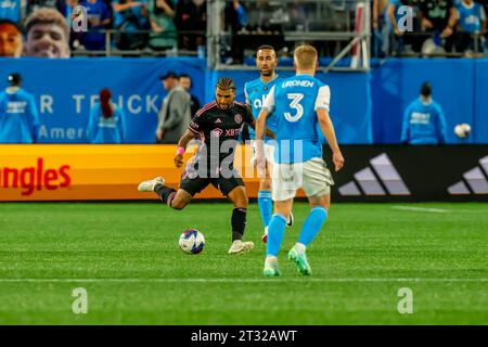 Charlotte, Caroline du Nord, États-Unis. 21 octobre 2023. Inter Miami Defender DEANDRE YEDLIN les États-Unis affrontent le Charlotte FC au Bank of America Stadium de Charlotte, Caroline du Nord, États-Unis. Charlotte FC remporte le match, 1-0. (Image de crédit : © Walter G Arce SR Grindstone Medi/ASP) USAGE ÉDITORIAL SEULEMENT! Non destiné à UN USAGE commercial ! Banque D'Images