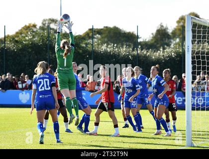 Liverpool, Royaume-Uni. 22 octobre 2023. Courtney Brosnan d'Everton lors du match de FA Women's Super League à Walton Hall Park, Liverpool. Le crédit photo devrait être : Gary Oakley/Sportimage crédit : Sportimage Ltd/Alamy Live News Banque D'Images