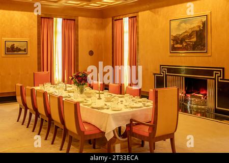 Salle à manger, Eltham Palace, Eltham, Grand Londres, Angleterre Banque D'Images