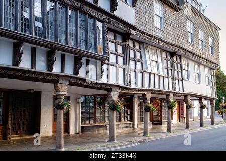 Extérieur du musée de Dartmouth tôt le matin. Dartmouth, Devon, Angleterre Banque D'Images