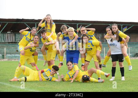 Football féminin : FC Petrolul équipe féminine au match Prahova CSU Ploiesti vs FC Petrolul Ploiesti , Stadion Metalul Filipestii de Padure, 22.10.2023 Banque D'Images