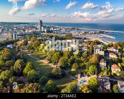 Vue aérienne de Gdynia au panorama Banque D'Images